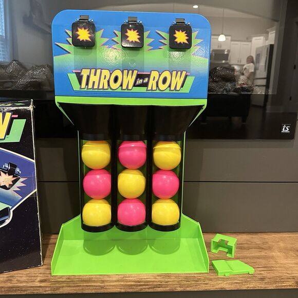 Vintage 90s Throw in a Row Game 1992 Neon Tic Tac Toe Ball Toss Works + Box RARE - Picture 3 of 8